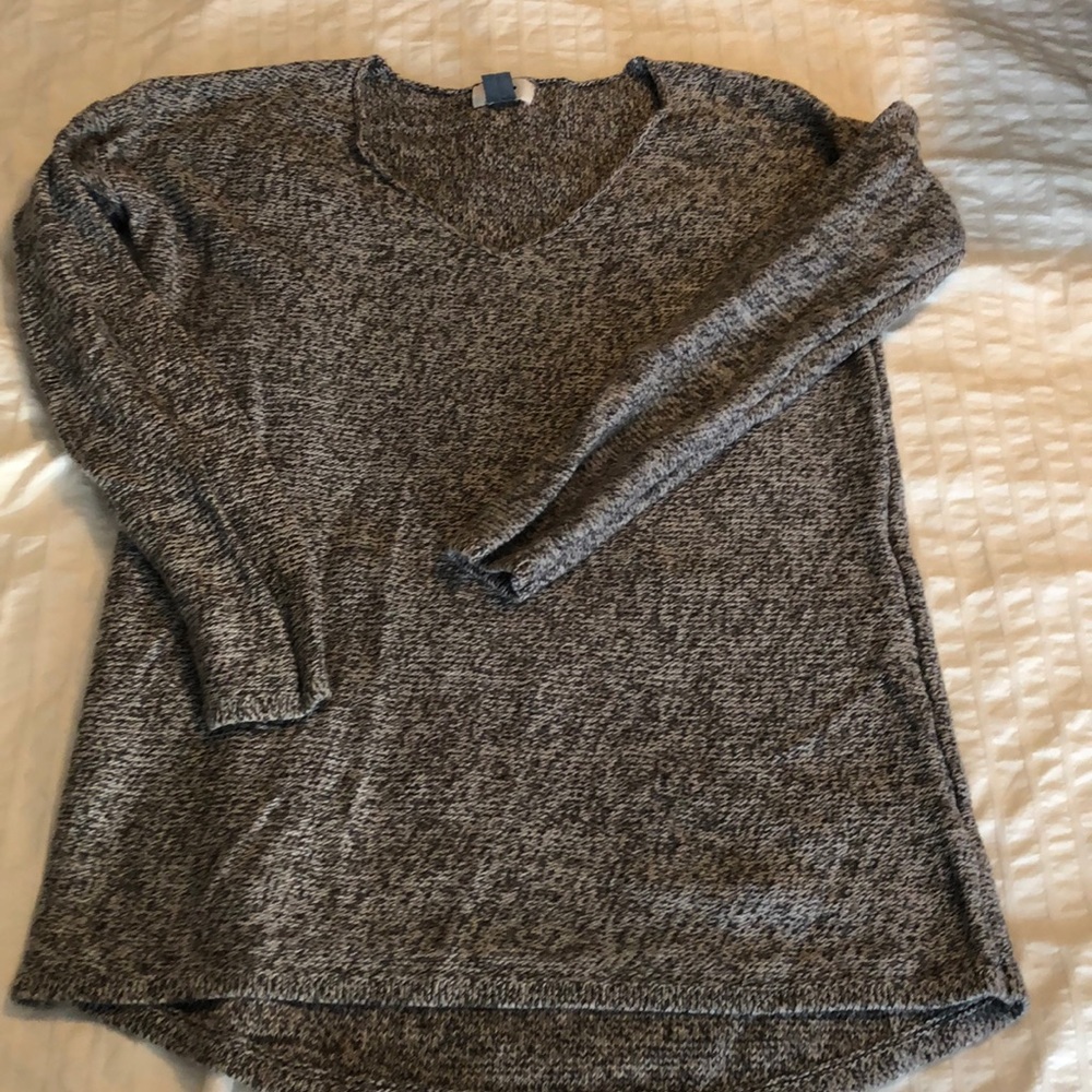 Old Navy sweater